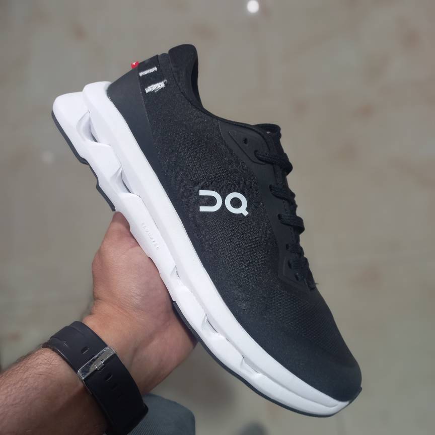 کفش کتانی آن رانینگ On Running