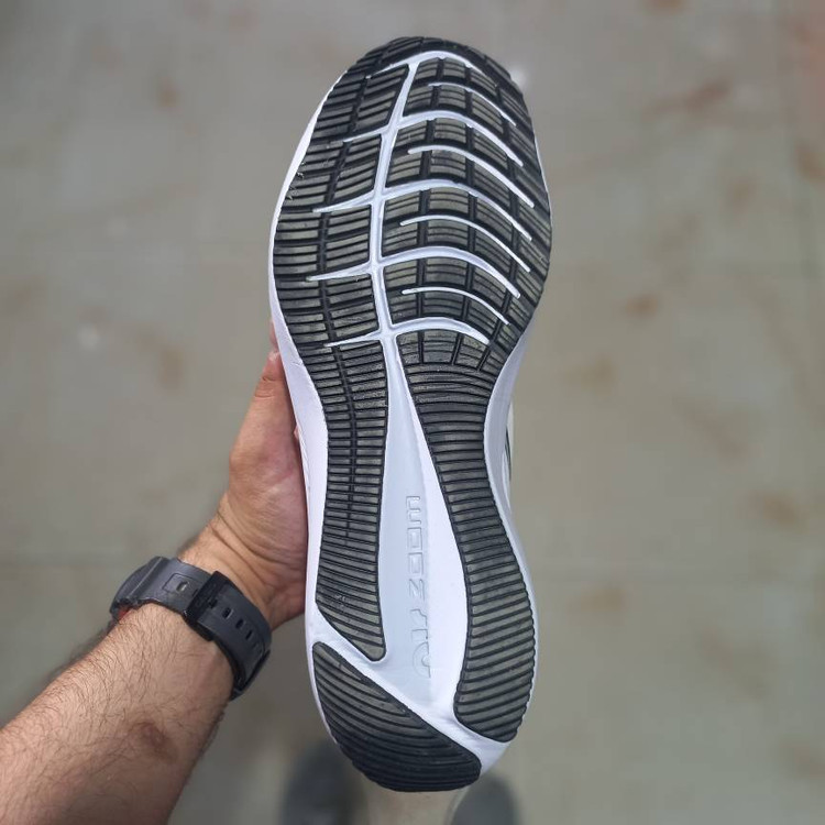 کفش رانینگ نایکی مدل ZOOMAIR سایز ۴۵