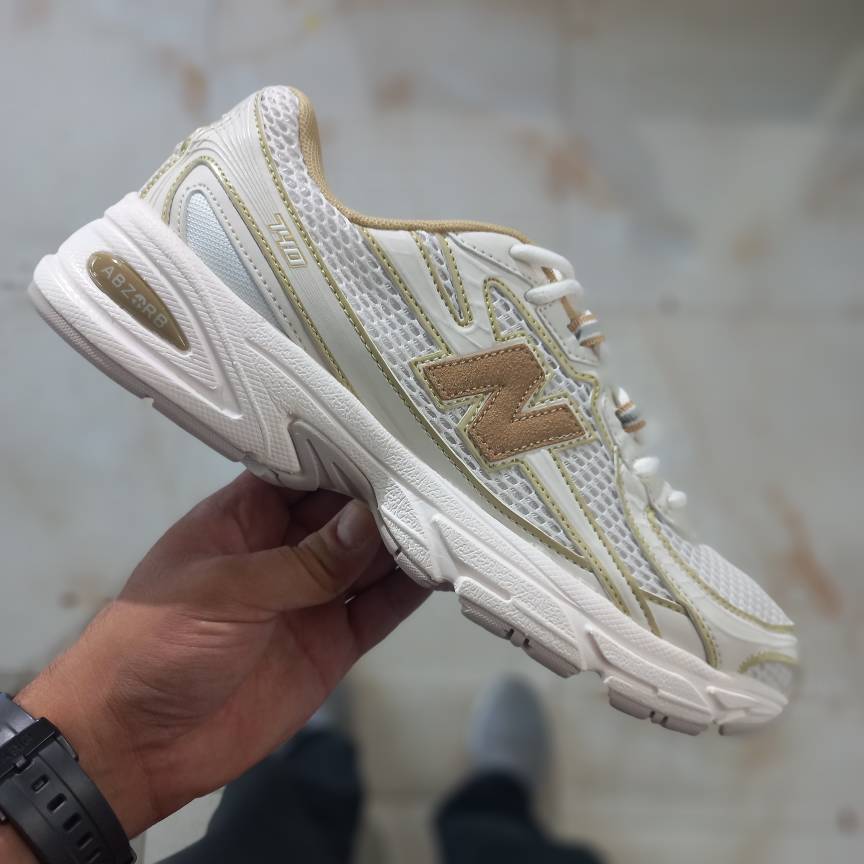 کفش ورزشی نیوبالانس مدل NEW BALANCE 740 سایز ۴۳